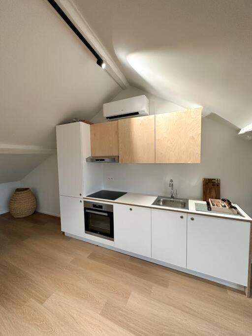 Duplex Hyper Centre Apartment Liège Exterior foto