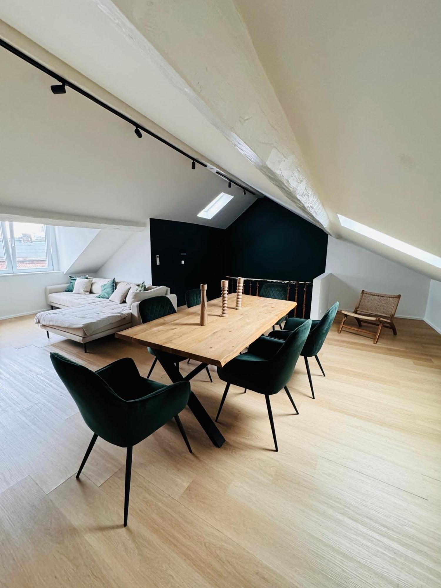 Duplex Hyper Centre Apartment Liège Exterior foto